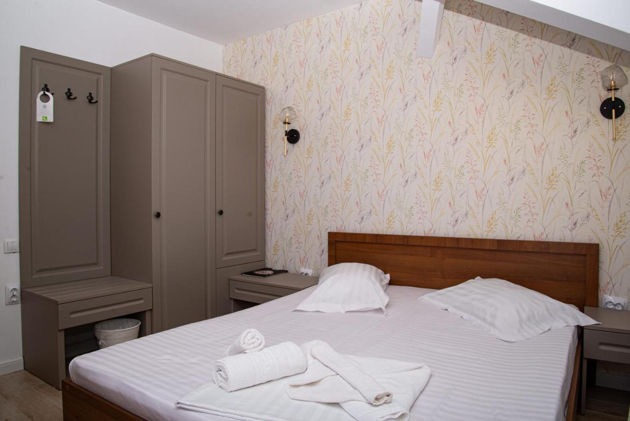 Paradis Hotel Mila Douăzeci şi Trei Dış mekan fotoğraf