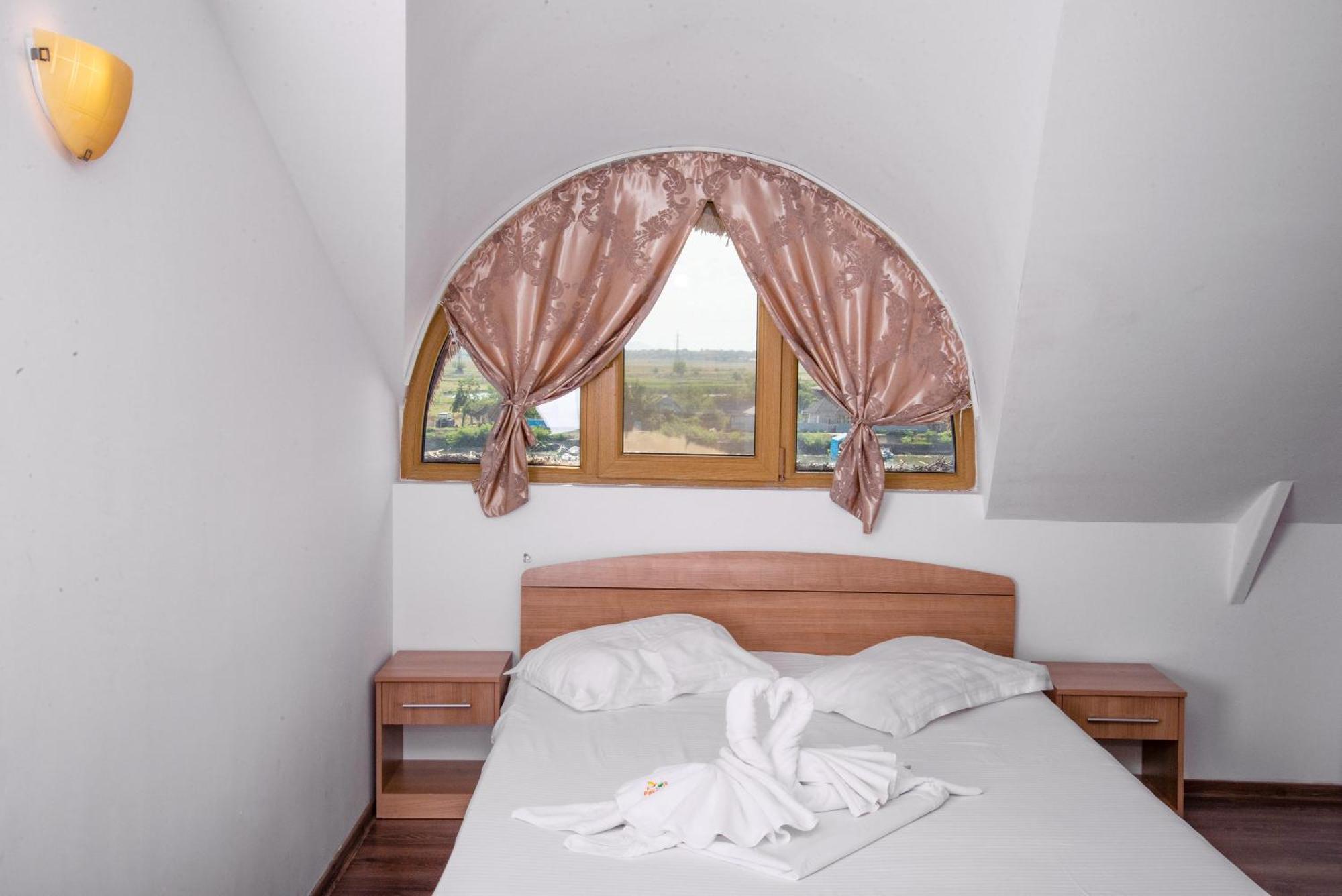 Paradis Hotel Mila Douăzeci şi Trei Dış mekan fotoğraf