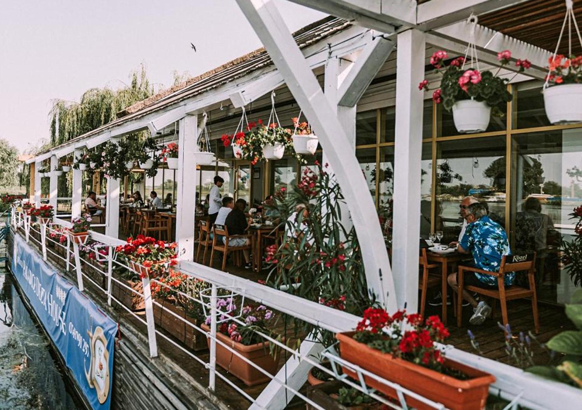 Paradis Hotel Mila Douăzeci şi Trei Dış mekan fotoğraf