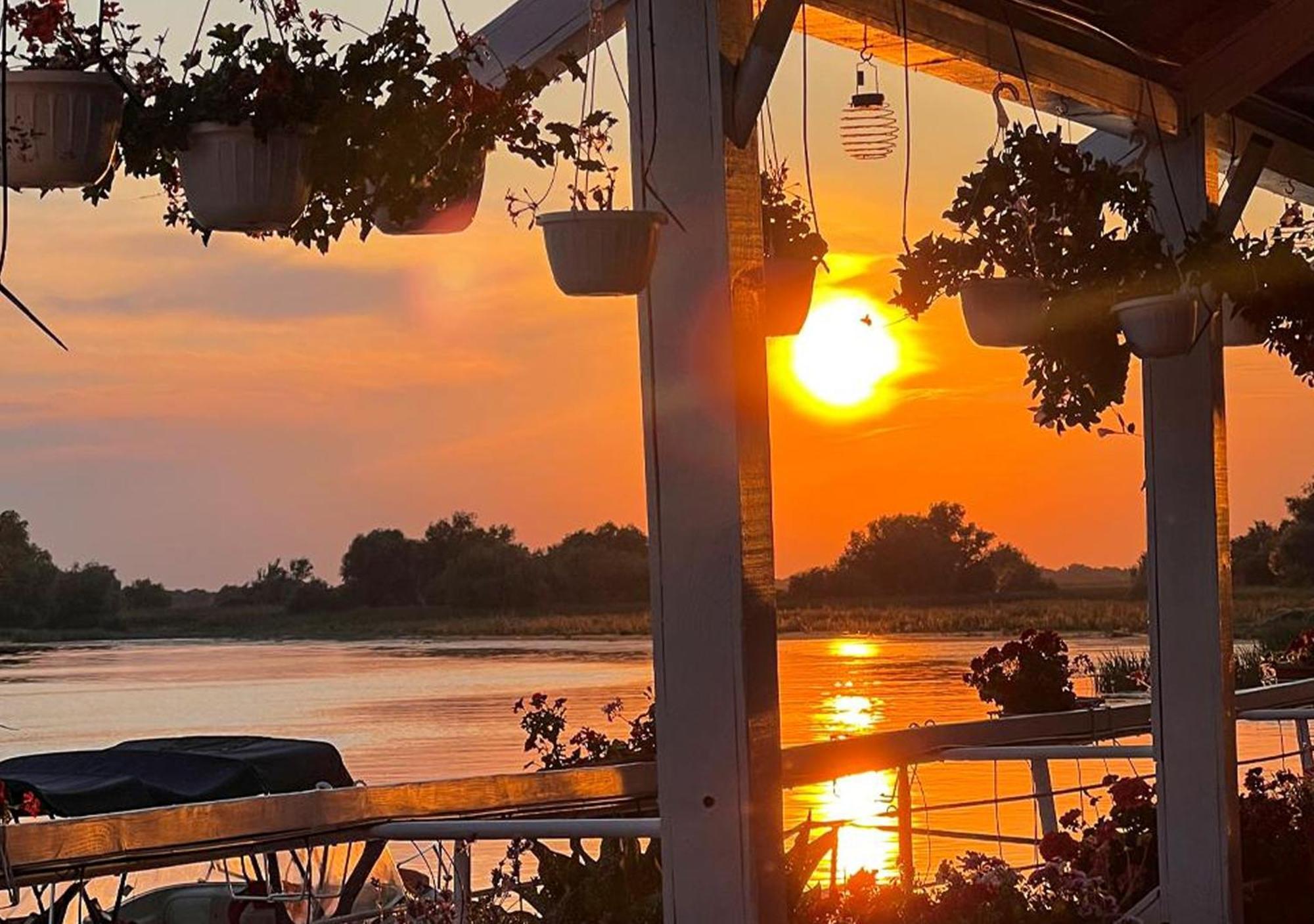 Paradis Hotel Mila Douăzeci şi Trei Dış mekan fotoğraf