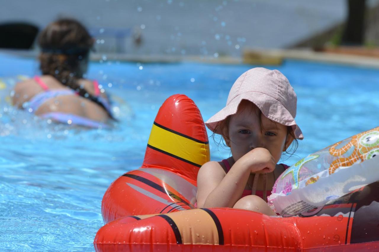 Paradis Hotel Mila Douăzeci şi Trei Dış mekan fotoğraf
